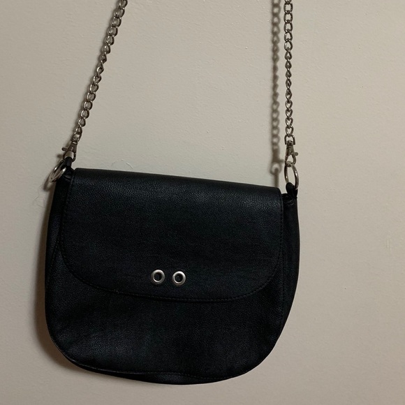 Madden Girl Handbags - Madden Girl crossbody bag